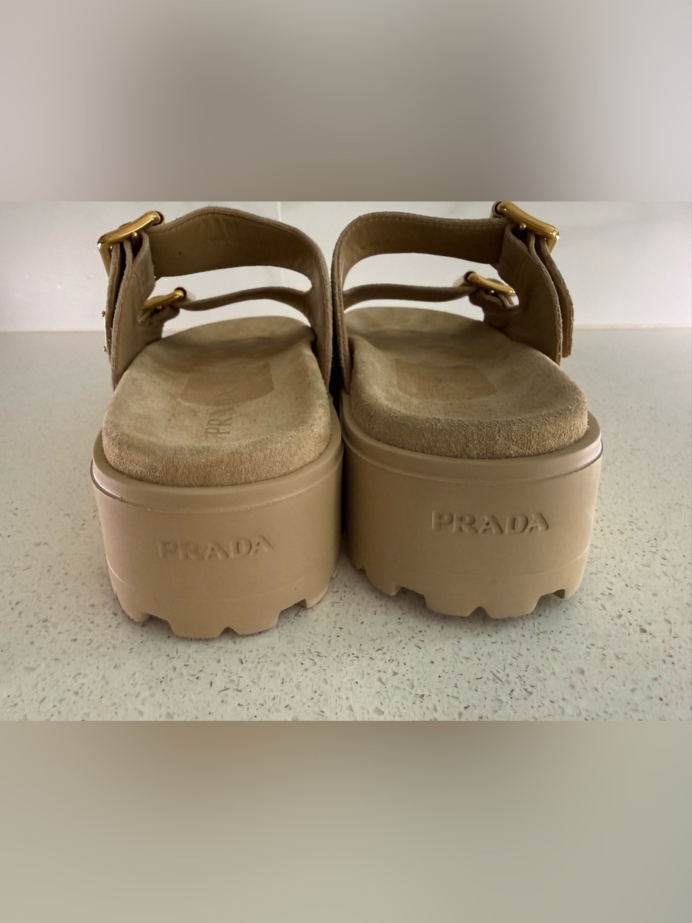 Prada Fussbett Flatform Slide/Sandal - Picture 5 of 13